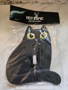 Hot Topic Black Cat Switch Plate with Yellow Eye Detail